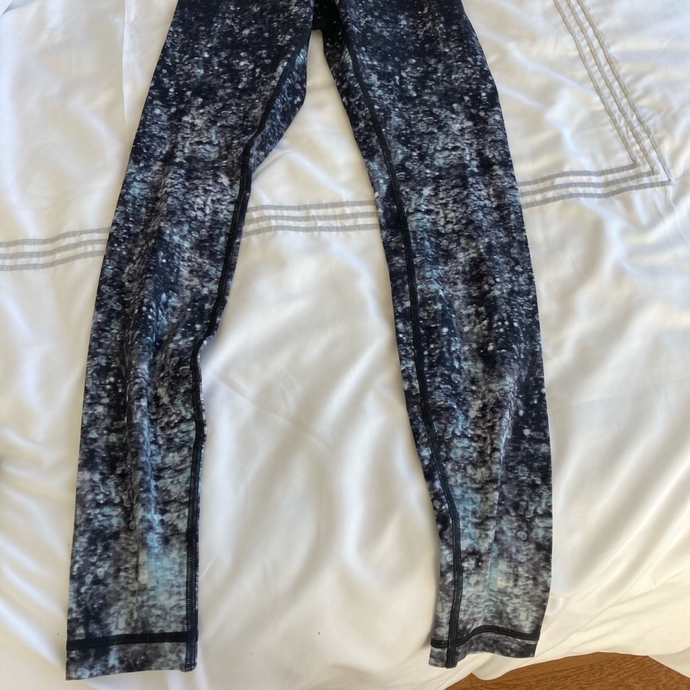 Galaxy leggings lululemon